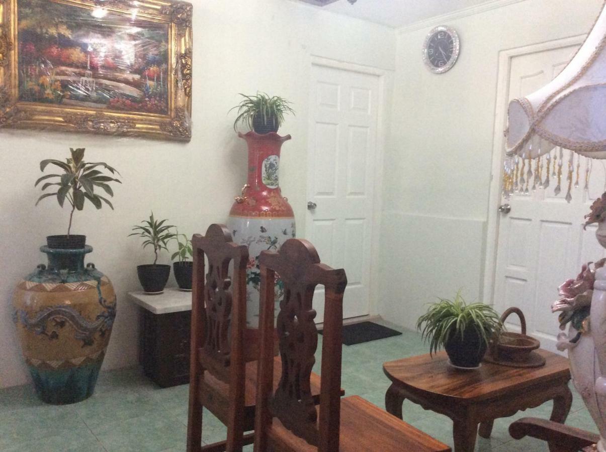 Chambre Double avec Toilettes Communes