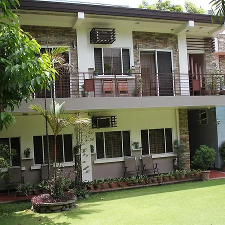 New Manila Suites-3